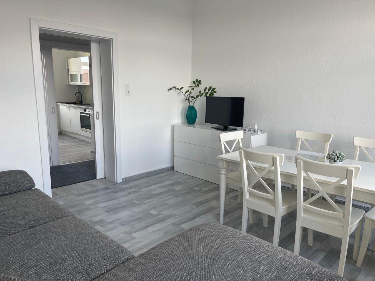 Moderne 4 Zimmer Apartment Mit Bergblick Stadtzentrum Contactless Check-In Gehrden  Bagian luar foto