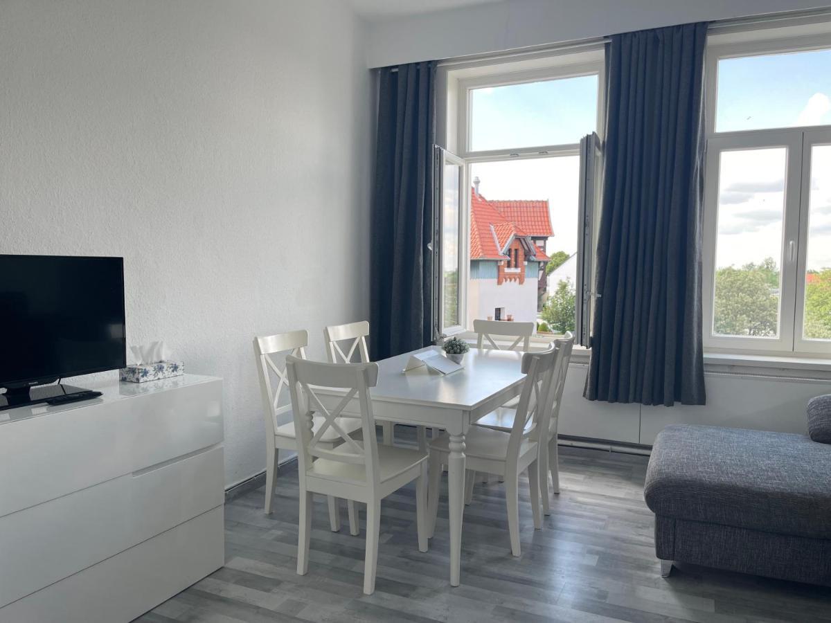 Moderne 4 Zimmer Apartment Mit Bergblick Stadtzentrum Contactless Check-In Gehrden  Bagian luar foto