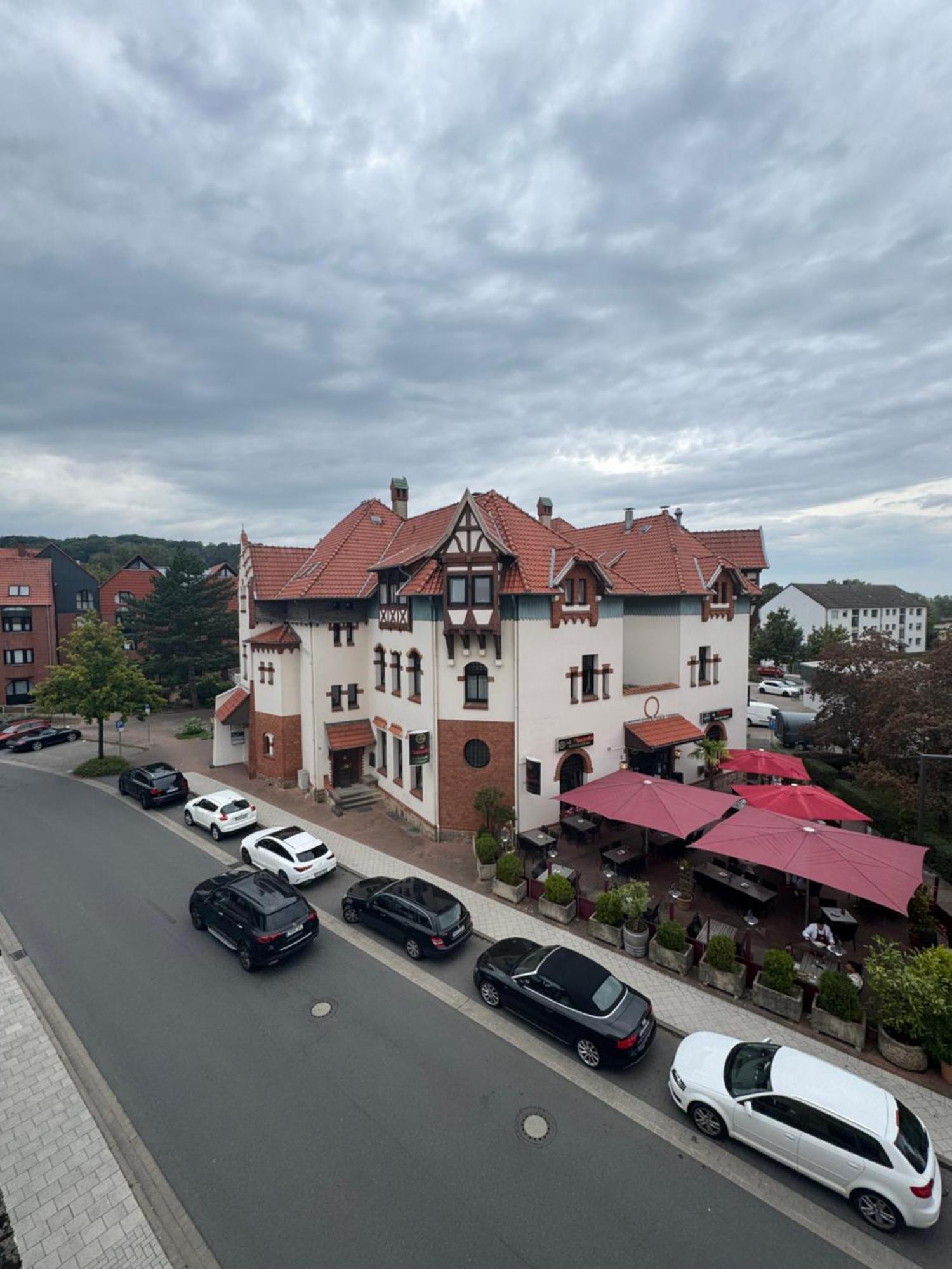 Moderne 4 Zimmer Apartment Mit Bergblick Stadtzentrum Contactless Check-In Gehrden  Bagian luar foto